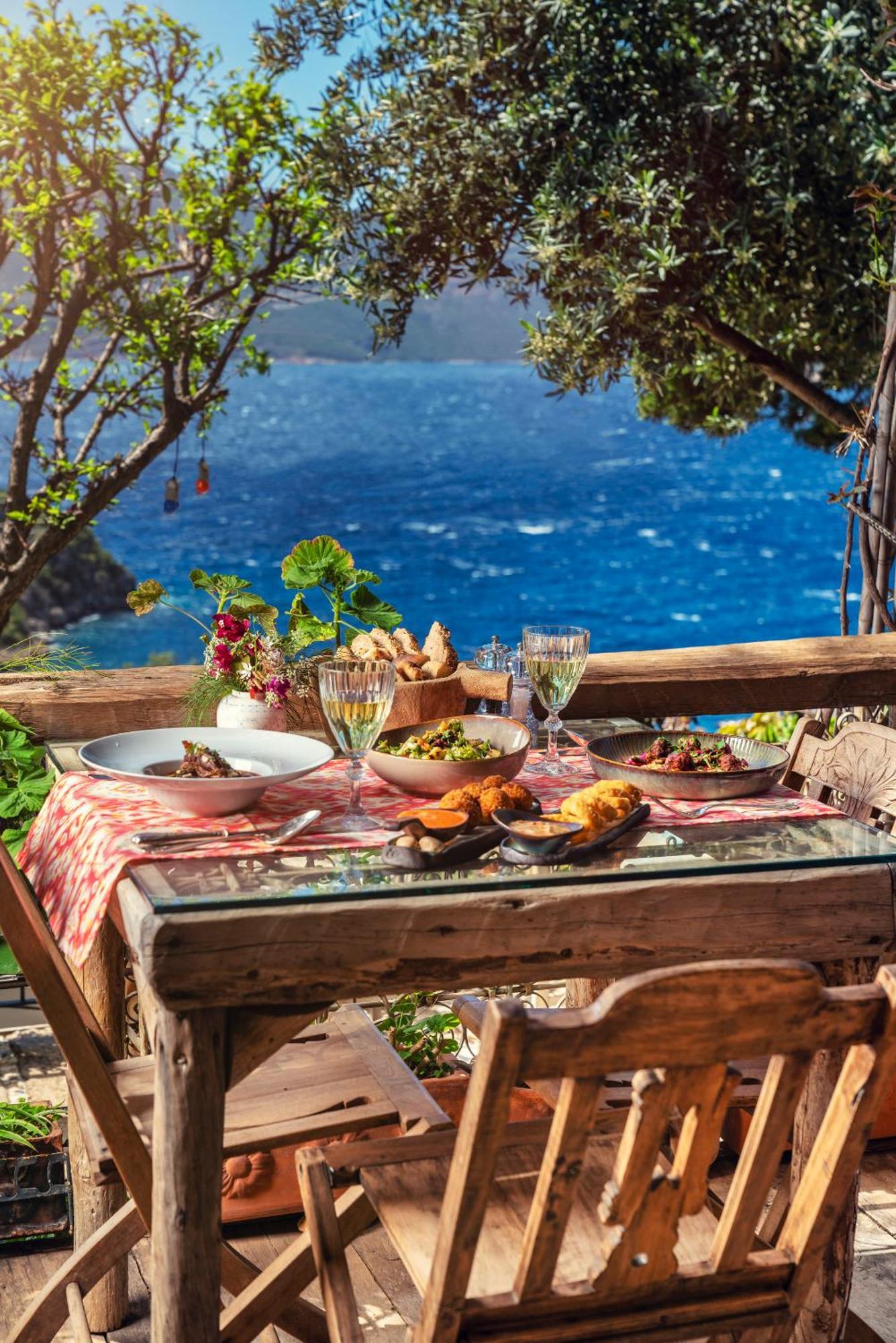 Fidanka Hotel Kalkan Exterior photo